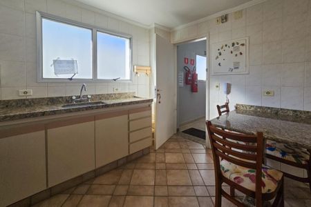 Apartamento para alugar com 138m², 3 quartos e 1 vagaCozinha