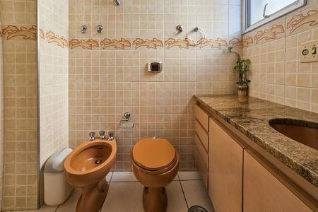 Apartamento para alugar com 138m², 3 quartos e 1 vagaBanheiro