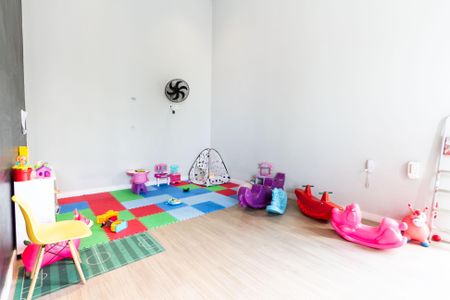 Apartamento à venda com 69m², 2 quartos e 1 vagaÁrea comum