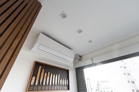 Apartamento à venda com 69m², 2 quartos e 1 vagaÁrea de Serviço