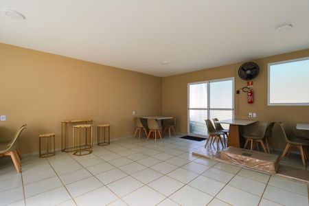 Apartamento para alugar com 44m², 2 quartos e sem vagaÁrea comum - Salão de festas
