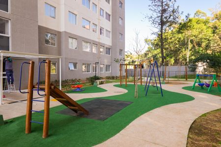 Apartamento para alugar com 44m², 2 quartos e sem vagaÁrea comum - Playground