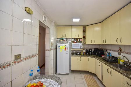 Apartamento à venda com 55m², 2 quartos e 1 vagaCozinha