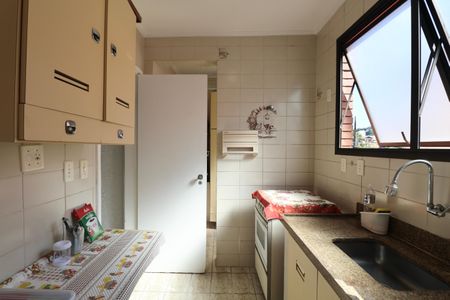 Apartamento para alugar com 60m², 2 quartos e 1 vagaCozinha