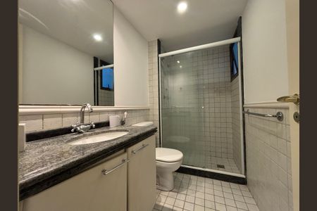 Apartamento à venda com 55m², 1 quarto e 1 vaga Apartamento à venda com 55m², 1 quarto e 1 vagaBanheiro da Suíte