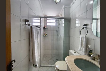 Apartamento à venda com 53m², 2 quartos e 1 vaga Apartamento à venda com 53m², 2 quartos e 1 vagaBanheiro