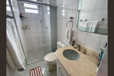 Apartamento à venda com 53m², 2 quartos e 1 vaga Apartamento à venda com 53m², 2 quartos e 1 vagaBanheiro