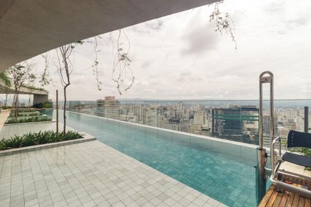 Studio para alugar com 30m², 1 quarto e sem vaga Studio para alugar com 30m², 1 quarto e sem vagaÁrea comum - Piscina