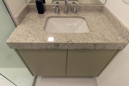 Studio para alugar com 30m², 1 quarto e sem vaga Studio para alugar com 30m², 1 quarto e sem vagaBanheiro Social