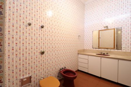 Casa à venda com 189m², 3 quartos e 2 vagasBanheiro Social