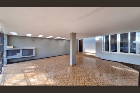 Casa à venda com 189m², 3 quartos e 2 vagasGaragem