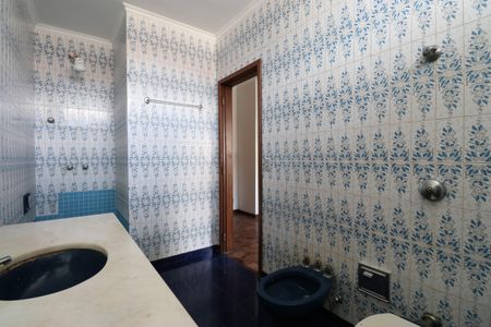 Casa à venda com 189m², 3 quartos e 2 vagasBanheiro da Suíte
