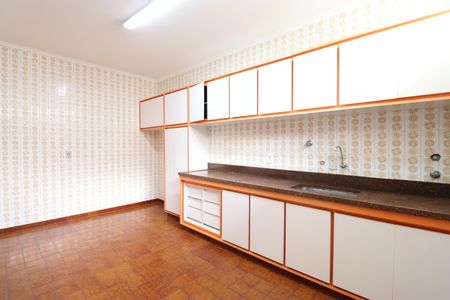 Casa à venda com 189m², 3 quartos e 2 vagasCozinha