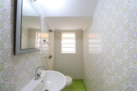 Casa à venda com 189m², 3 quartos e 2 vagasLavabo