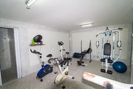 Apartamento para alugar com 84m², 2 quartos e 2 vagasÁrea comum - Academia