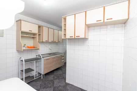 Apartamento para alugar com 84m², 2 quartos e 2 vagasCozinha