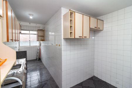 Apartamento para alugar com 84m², 2 quartos e 2 vagasCozinha