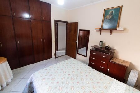 Casa à venda com 150m², 2 quartos e 2 vagas Casa à venda com 150m², 2 quartos e 2 vagasQuarto 3