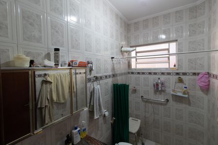 Casa à venda com 150m², 2 quartos e 2 vagas Casa à venda com 150m², 2 quartos e 2 vagasBanheiro