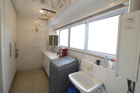 Apartamento à venda com 104m², 3 quartos e 2 vagasÁrea de Serviço