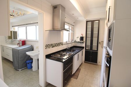 Apartamento à venda com 104m², 3 quartos e 2 vagasCozinha