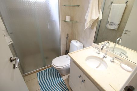 Apartamento à venda com 104m², 3 quartos e 2 vagasBanheiro