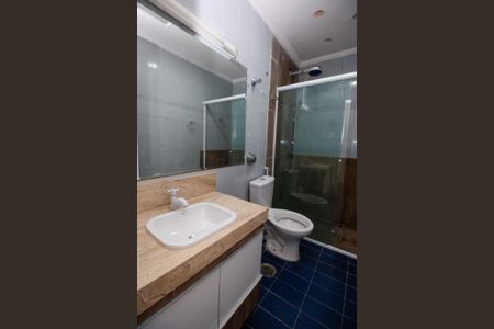 Casa à venda com 140m², 3 quartos e 1 vagaBanheiro