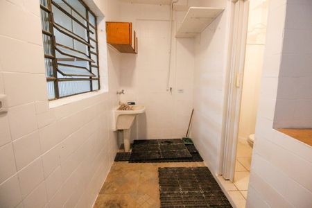 Casa à venda com 140m², 3 quartos e 1 vagaÁrea de Serviço