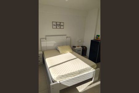 Apartamento à venda com 85m², 2 quartos e 2 vagas Apartamento à venda com 85m², 2 quartos e 2 vagasSuíte