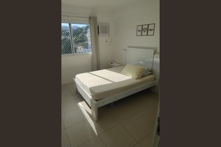Apartamento à venda com 85m², 2 quartos e 2 vagas Apartamento à venda com 85m², 2 quartos e 2 vagasSuíte