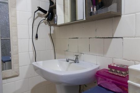 Apartamento à venda com 70m², 2 quartos e sem vagaBanheiro