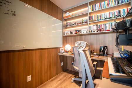 Apartamento à venda com 167m², 3 quartos e 3 vagasEscritório