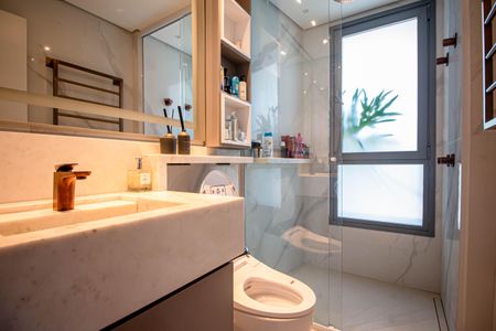 Apartamento à venda com 167m², 3 quartos e 3 vagasBanheiro da Suíte