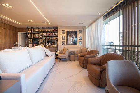 Apartamento à venda com 167m², 3 quartos e 3 vagasSala