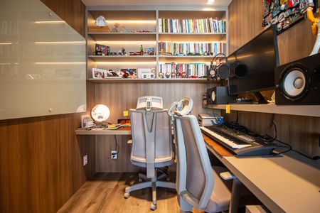 Apartamento à venda com 167m², 3 quartos e 3 vagasEscritório