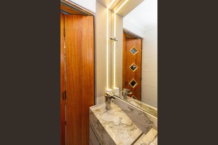 Apartamento para alugar com 200m², 2 quartos e 1 vaga Apartamento para alugar com 200m², 2 quartos e 1 vagaBanheiro