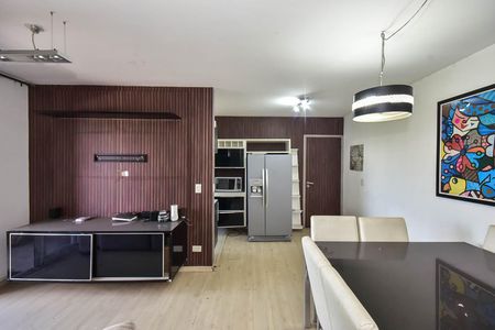 Apartamento para alugar com 72m², 2 quartos e 2 vagasSala