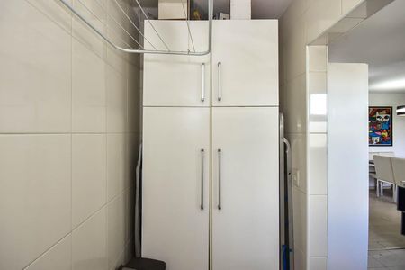 Apartamento para alugar com 72m², 2 quartos e 2 vagasÁrea de Serviço