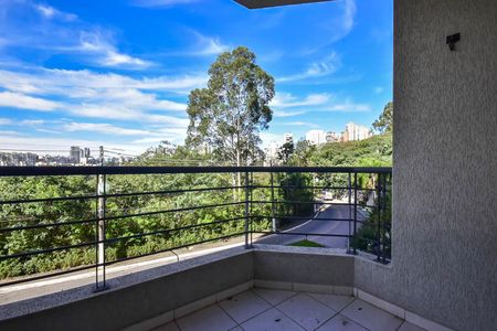 Apartamento para alugar com 72m², 2 quartos e 2 vagasVaranda