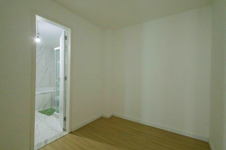 Casa de condomínio à venda com 360m², 3 quartos e 2 vagas Casa de condomínio à venda com 360m², 3 quartos e 2 vagasSuíte 1 Closet