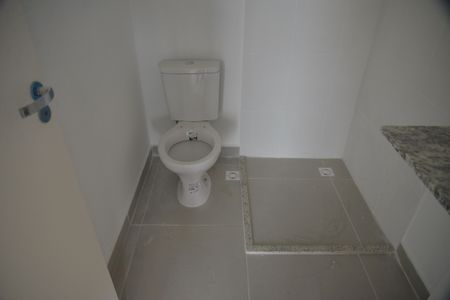 Apartamento à venda com 83m², 2 quartos e 2 vagasBanheiro Social