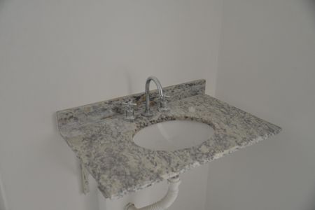 Apartamento à venda com 83m², 2 quartos e 2 vagasBanheiro Social