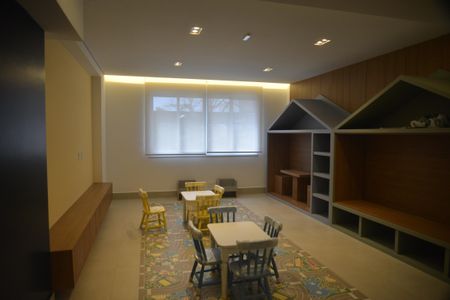 Apartamento à venda com 83m², 2 quartos e 2 vagasÁrea comum -Brinquedoteca