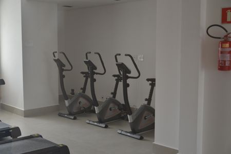 Apartamento à venda com 83m², 2 quartos e 2 vagasÁrea comum - Academia