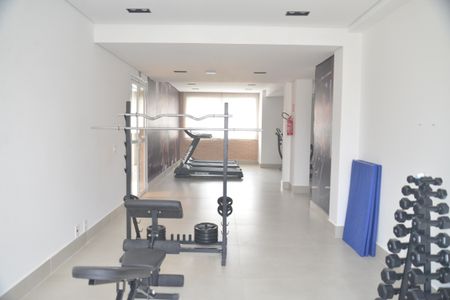 Apartamento à venda com 83m², 2 quartos e 2 vagasÁrea comum - Academia