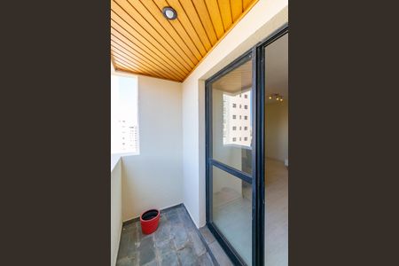 Apartamento à venda com 56m², 2 quartos e 1 vagaVaranda