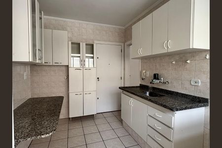 Apartamento à venda com 62m², 1 quarto e sem vaga Apartamento à venda com 62m², 1 quarto e sem vagaCozinha