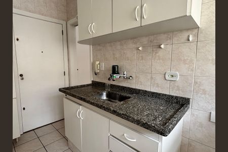 Apartamento à venda com 62m², 1 quarto e sem vaga Apartamento à venda com 62m², 1 quarto e sem vagaCozinha