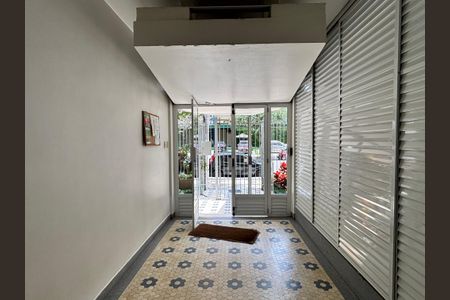 Apartamento à venda com 62m², 1 quarto e sem vaga Apartamento à venda com 62m², 1 quarto e sem vagaHall de entrada