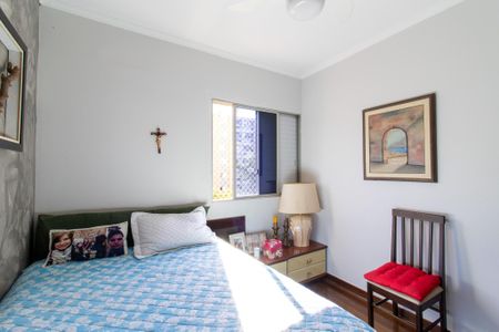 Apartamento à venda com 98m², 3 quartos e 2 vagasQuarto 2